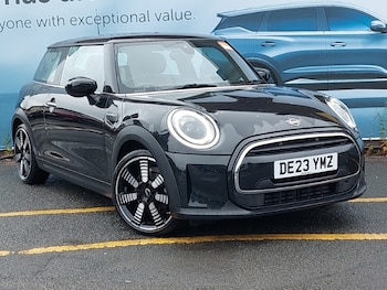 Used MINI Hatch 2023 for sale - 78945439: Photo