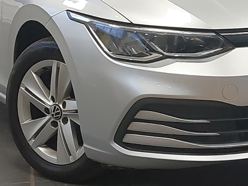 Used Volkswagen Golf 2023 for sale - 77822833: Photo 9