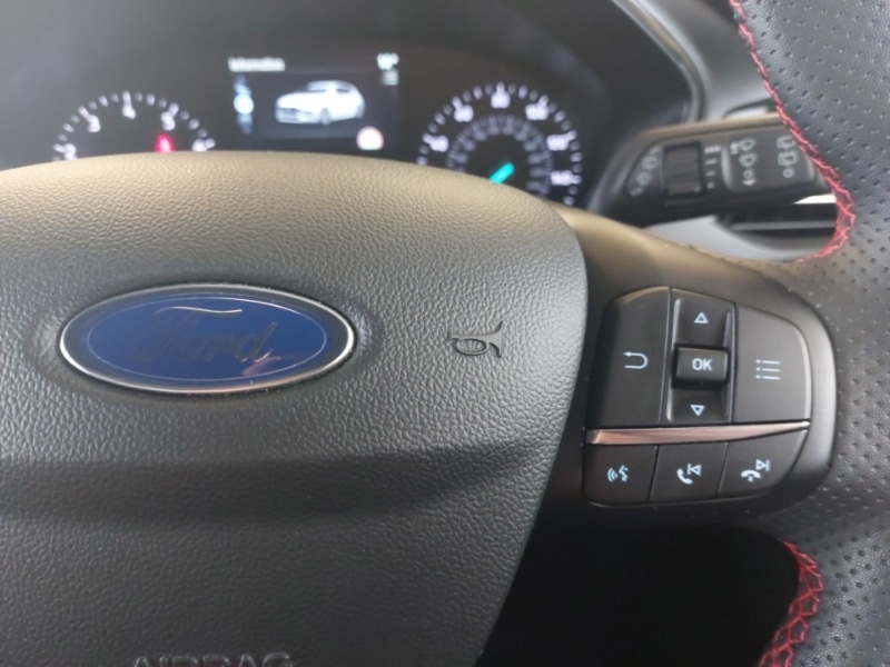 Used Ford Focus 2023 for sale - 78013295: Photo 14