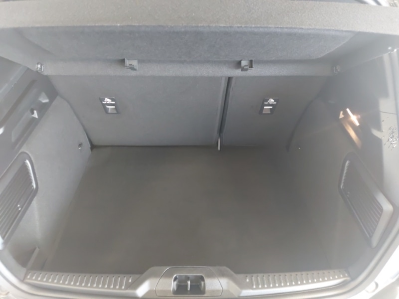 Used Ford Focus 2023 for sale - 78013295: Photo 8