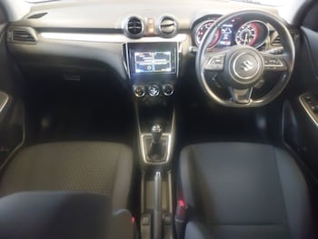Used Suzuki Swift 2023 for sale - 78895606: Photo