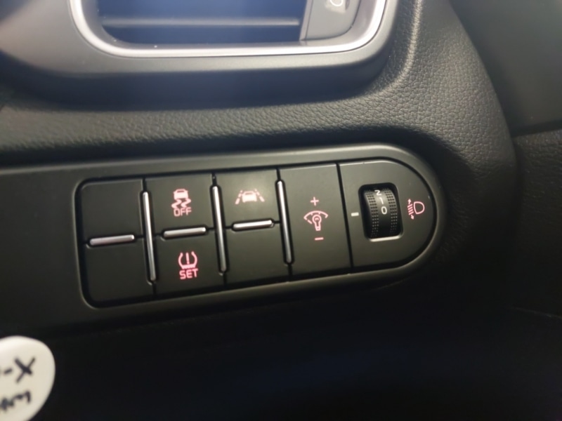 Used Kia XCeed 2020 for sale - 76150444: Photo 18