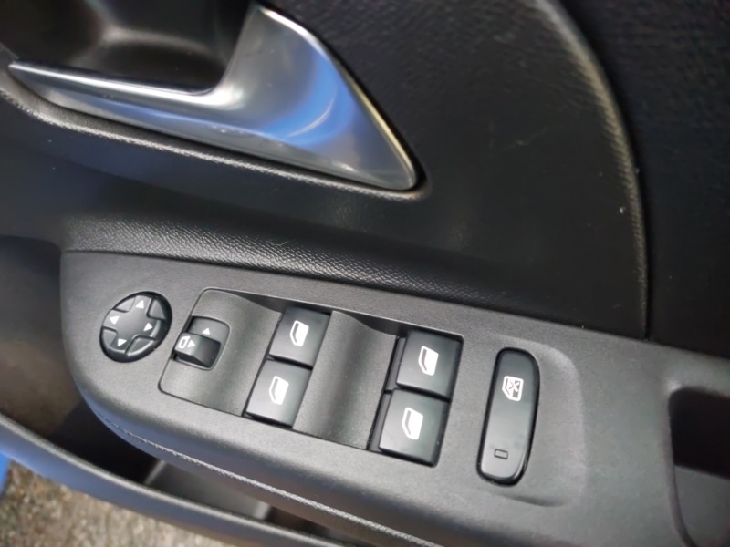 Used Vauxhall Corsa 2020 for sale - 76937805: Photo 13