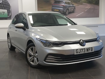 Used Volkswagen Golf 2023 for sale - 77921938: Photo