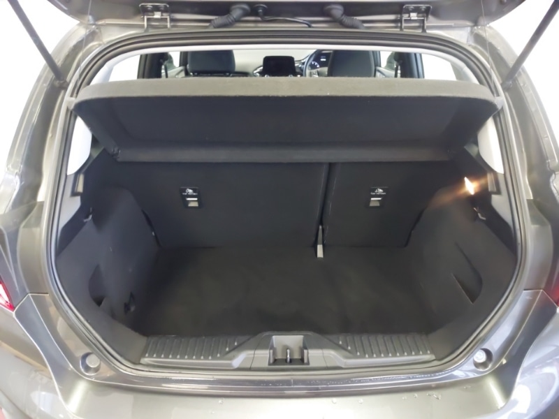 Used Ford Fiesta 2018 for sale - 77329633: Photo 2