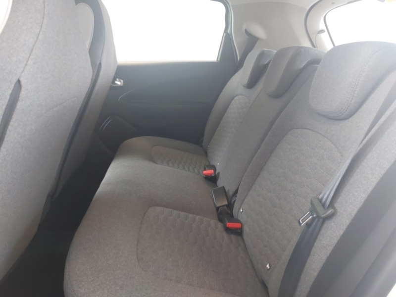 Used Renault Zoe 2022 for sale - 77637165: Photo 6