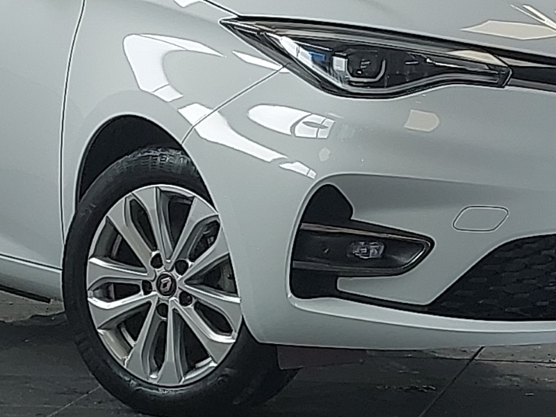 Used Renault Zoe 2022 for sale - 77637165: Photo 9