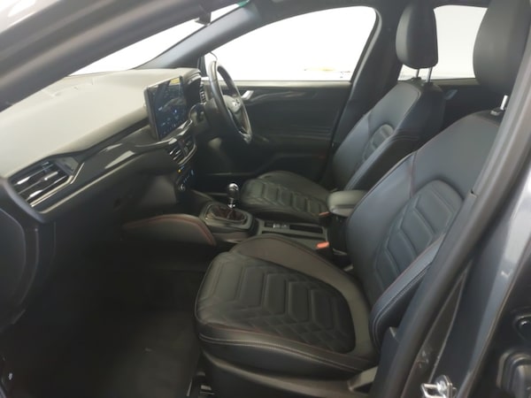 Used Ford Focus 2023 for sale - 76309226: Photo 5