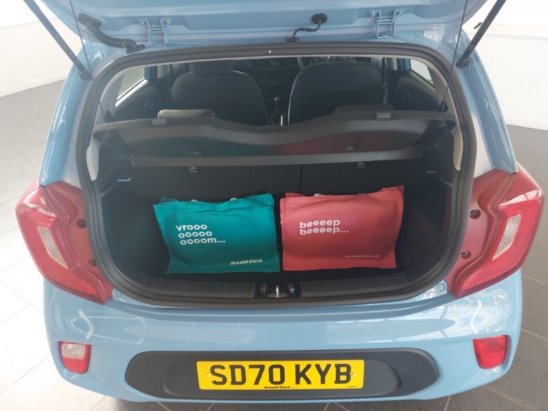 Used Kia Picanto 2020 for sale - 76335615: Photo 8