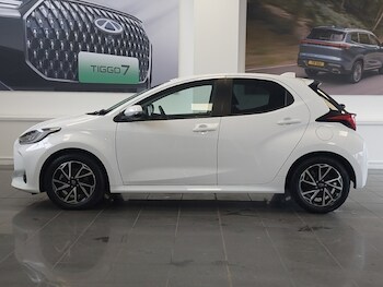 Used Toyota Yaris 2023 for sale - 78478095: Photo