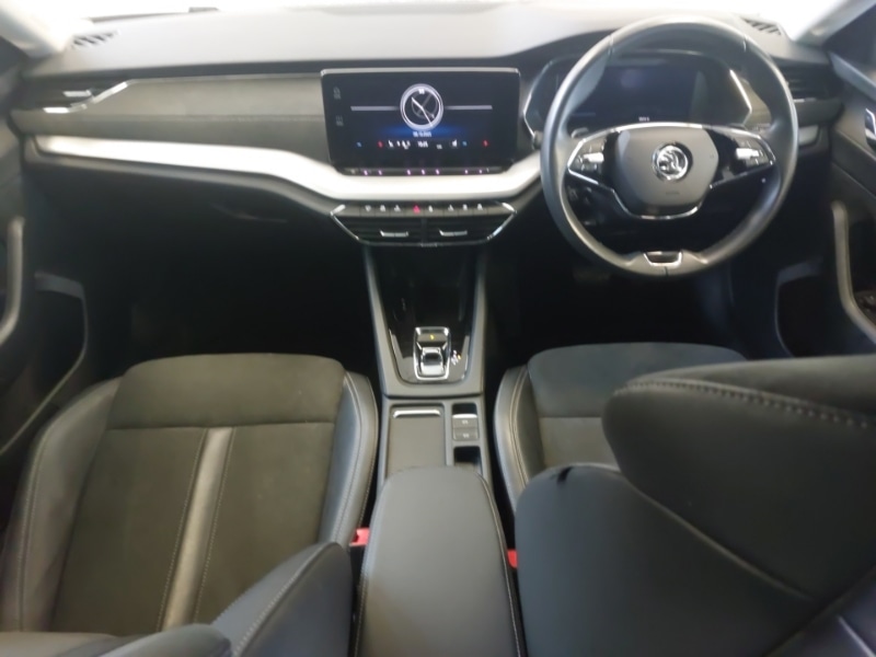 Used Skoda Octavia 2023 for sale - 76827130: Photo 2