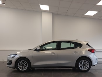 Used Ford Focus 2022 for sale - 75526396: Photo