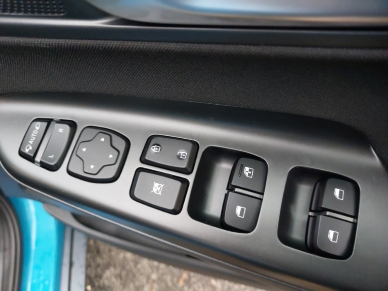 Used Hyundai KONA 2023 for sale - 76920226: Photo 13