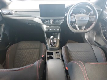 Used Ford Focus 2022 for sale - 78253465: Photo