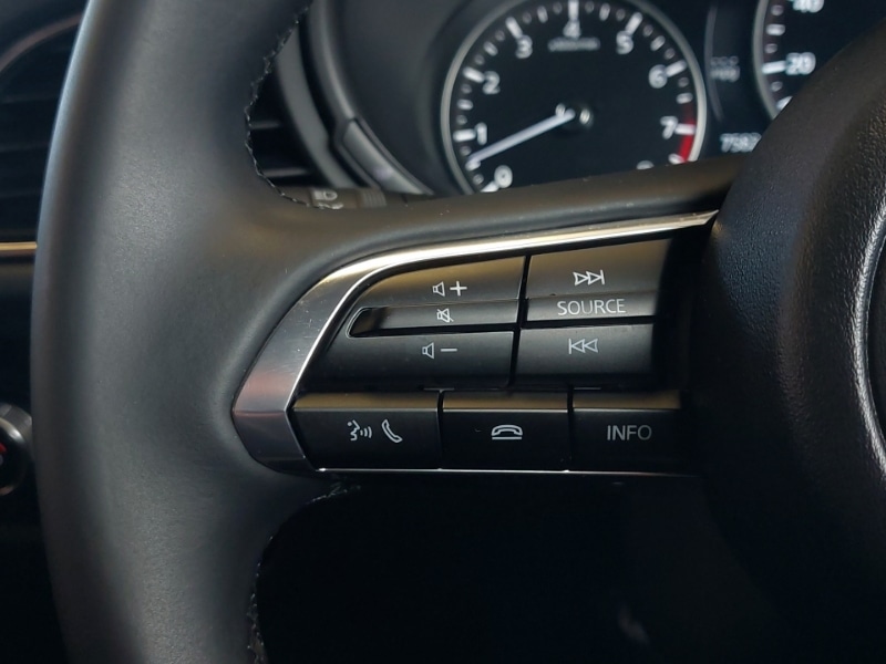 Used Mazda CX-30 2023 for sale - 76160517: Photo 17