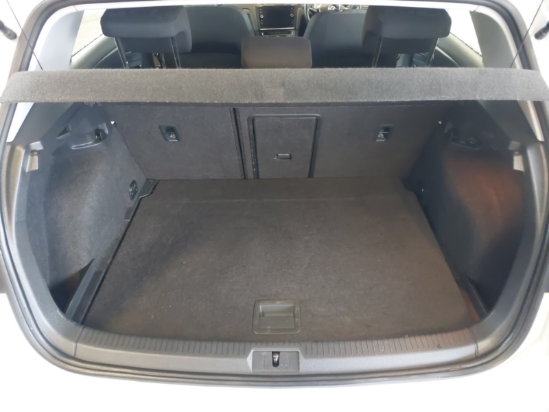 Used Volkswagen Golf 2017 for sale - 78146735: Photo 8