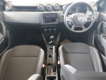 Used Dacia Duster 2019 for sale - 76174504: Photo 2