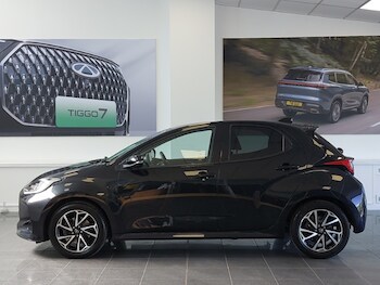 Used Toyota Yaris 2023 for sale - 78694858: Photo