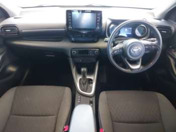 Used Toyota Yaris 2022 for sale - 74856281: Photo