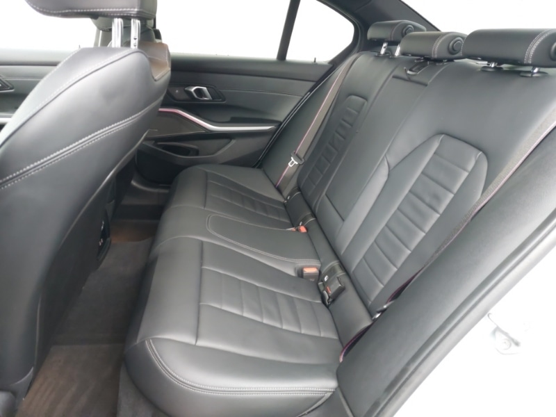 Used BMW 3 Series 2024 for sale - 76556372: Photo 6