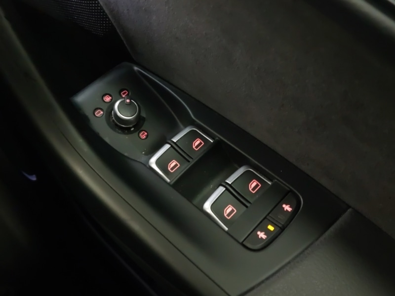 Used Audi Q3 2018 for sale - 77921937: Photo 13