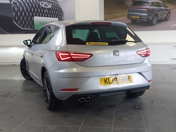 Used SEAT Leon 2019 for sale - 78247141: Photo