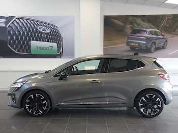 Used Renault Clio 2025 for sale - 78889632: Photo