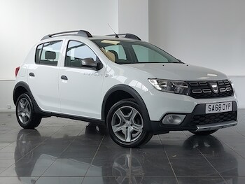 Used Dacia Sandero Stepway 2018 for sale - 75542439: Photo