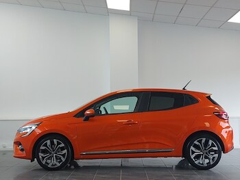 Used Renault Clio 2020 for sale - 75893763: Photo