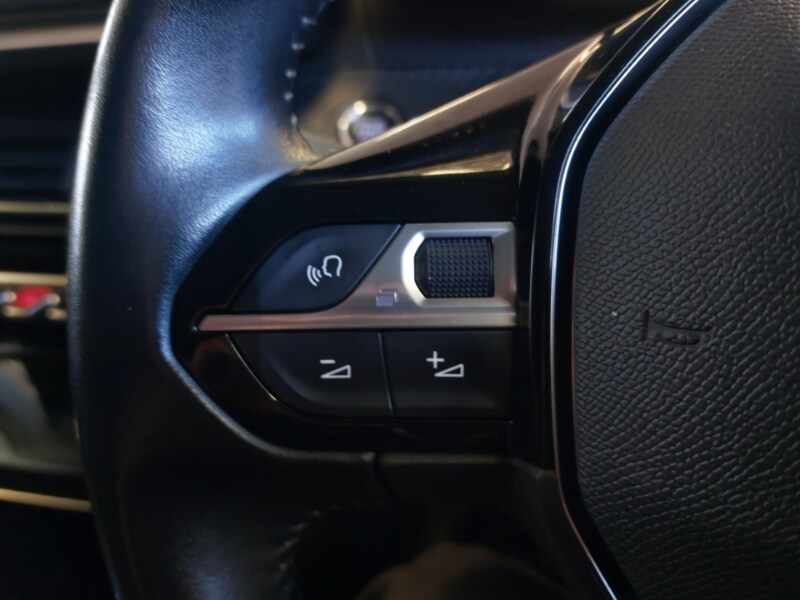 Used Peugeot 2008 2020 for sale - 78125921: Photo 19