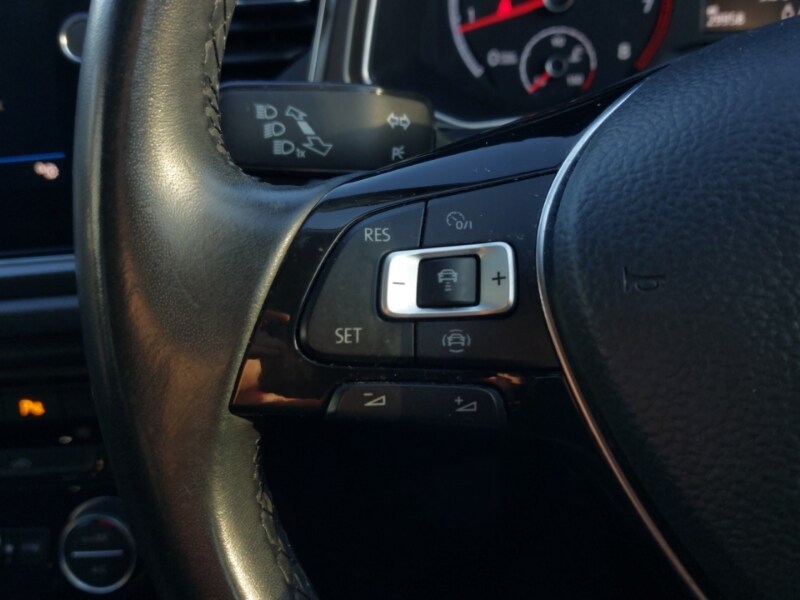 Used Volkswagen T-Roc 2019 for sale - 76589285: Photo 17