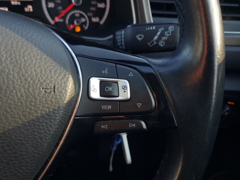 Used Volkswagen T-Roc 2019 for sale - 76589285: Photo 18