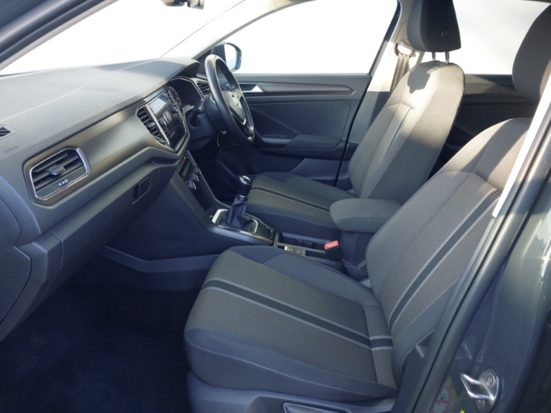 Used Volkswagen T-Roc 2019 for sale - 76589285: Photo 5