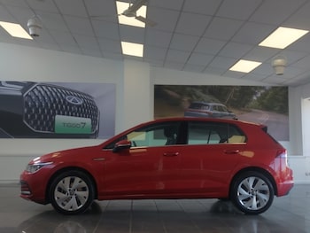Used Volkswagen Golf 2023 for sale - 79291192: Photo