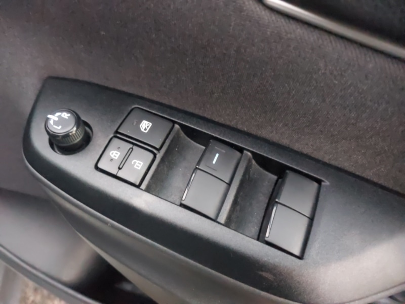 Used Toyota Yaris Cross 2022 for sale - 76619005: Photo 15