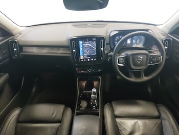 Used Volvo XC40 2022 for sale - 77573292: Photo