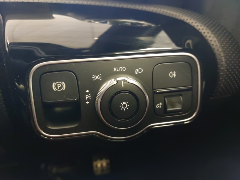 Used Mercedes-Benz A-Class 2019 for sale - 76335632: Photo 19