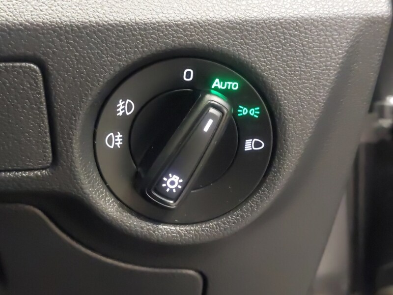 Used Skoda Kamiq 2023 for sale - 77400219: Photo 17