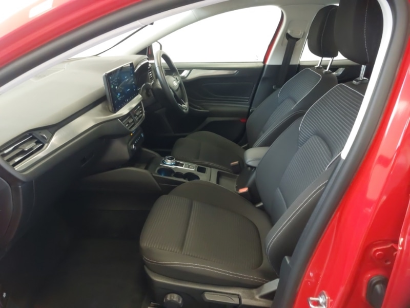 Used Ford Focus 2022 for sale - 76297995: Photo 5