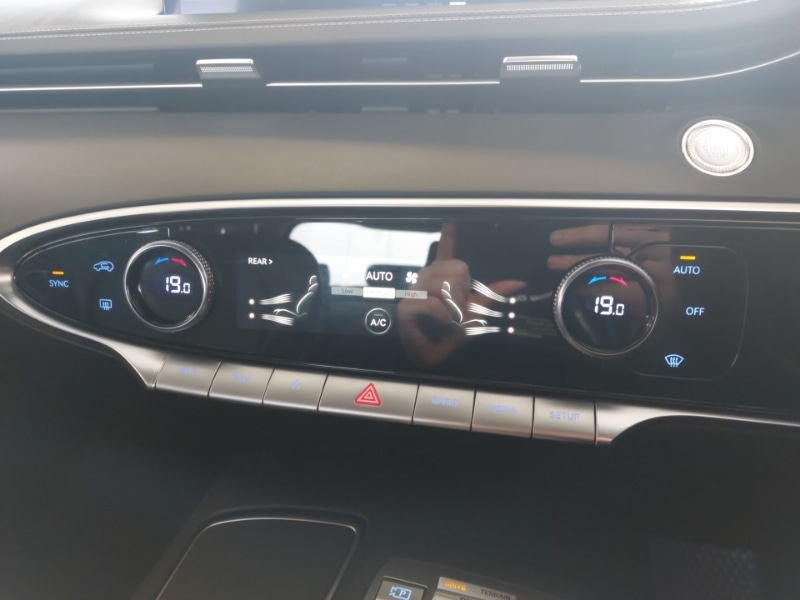 Used Genesis GV70 2024 for sale - 78103511: Photo 18