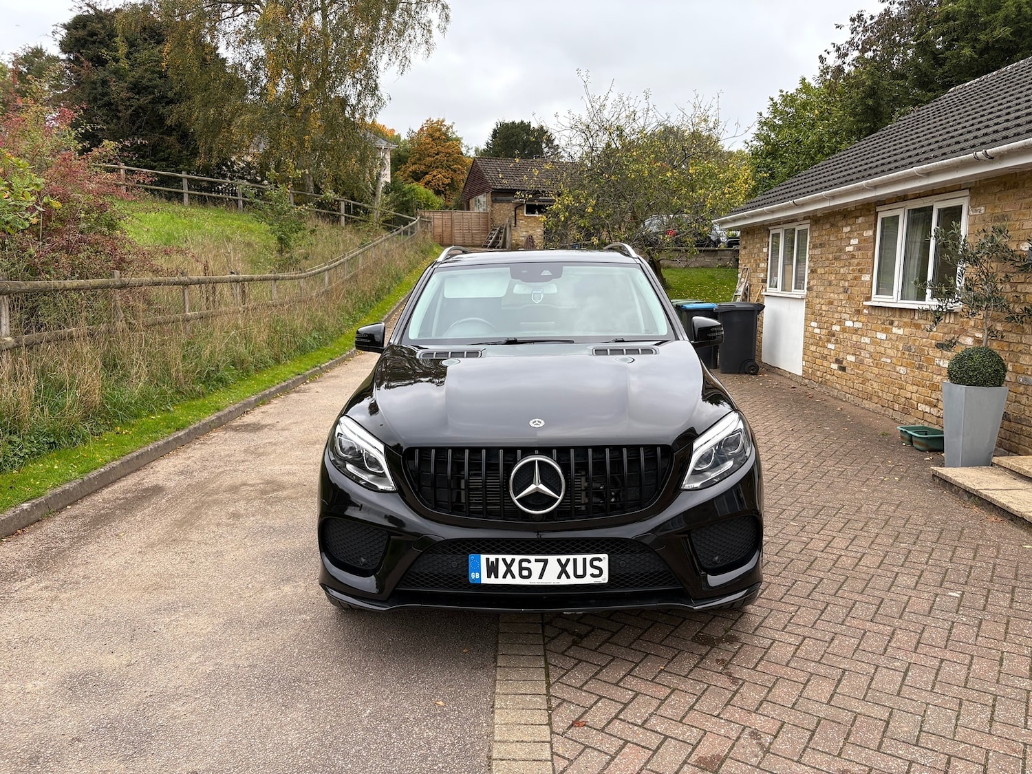 Used Mercedes-Benz GLE 2017 for sale - 76319267: Photo 2