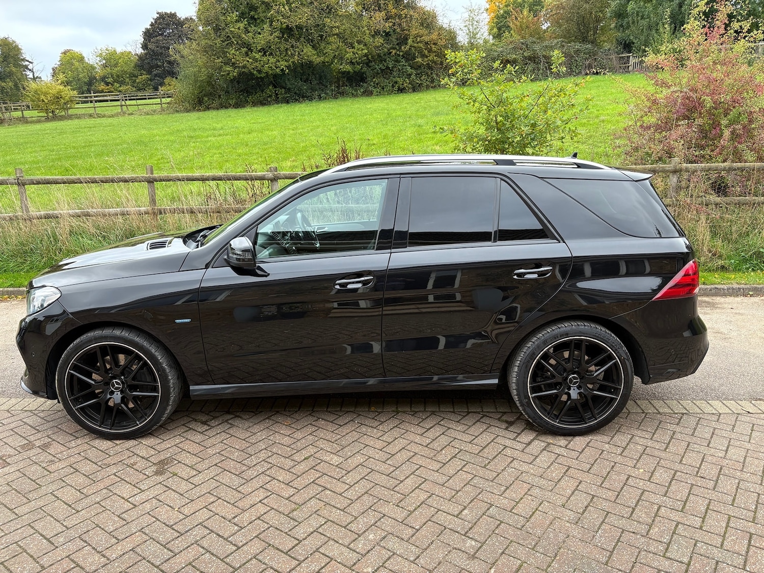 Used Mercedes-Benz GLE 2017 for sale - 76319267: Photo 5
