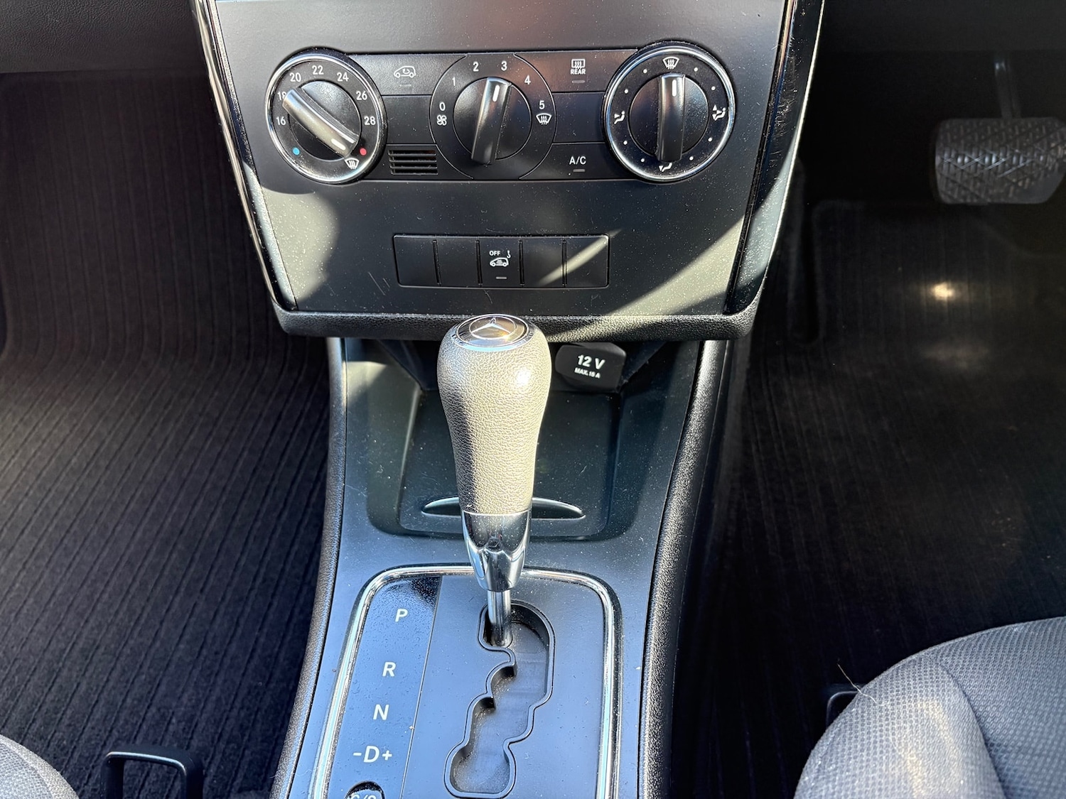 Used Mercedes-Benz A-Class 2010 for sale - 77392737: Photo 14