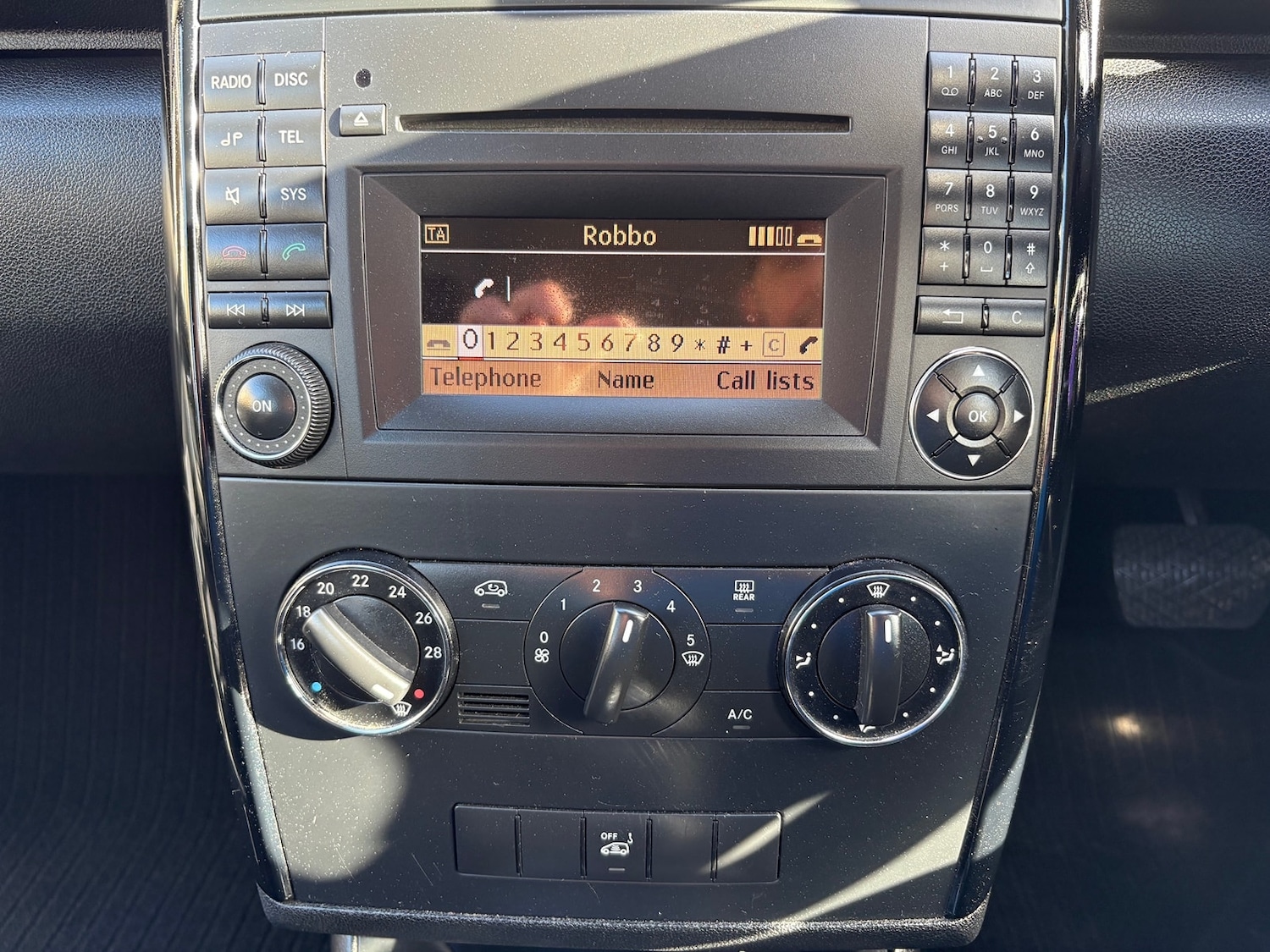 Used Mercedes-Benz A-Class 2010 for sale - 77392737: Photo 16