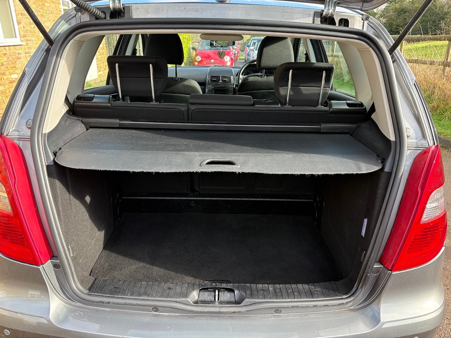 Used Mercedes-Benz A-Class 2010 for sale - 77392737: Photo 21