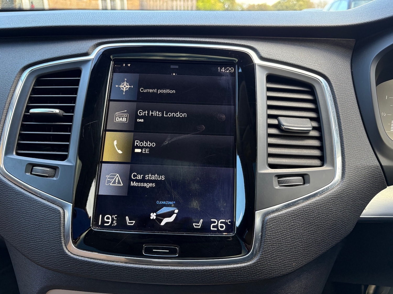 Used Volvo XC90 2015 for sale - 76369480: Photo 8