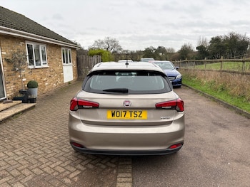 Used Fiat Tipo 2017 for sale - 77166227: Photo