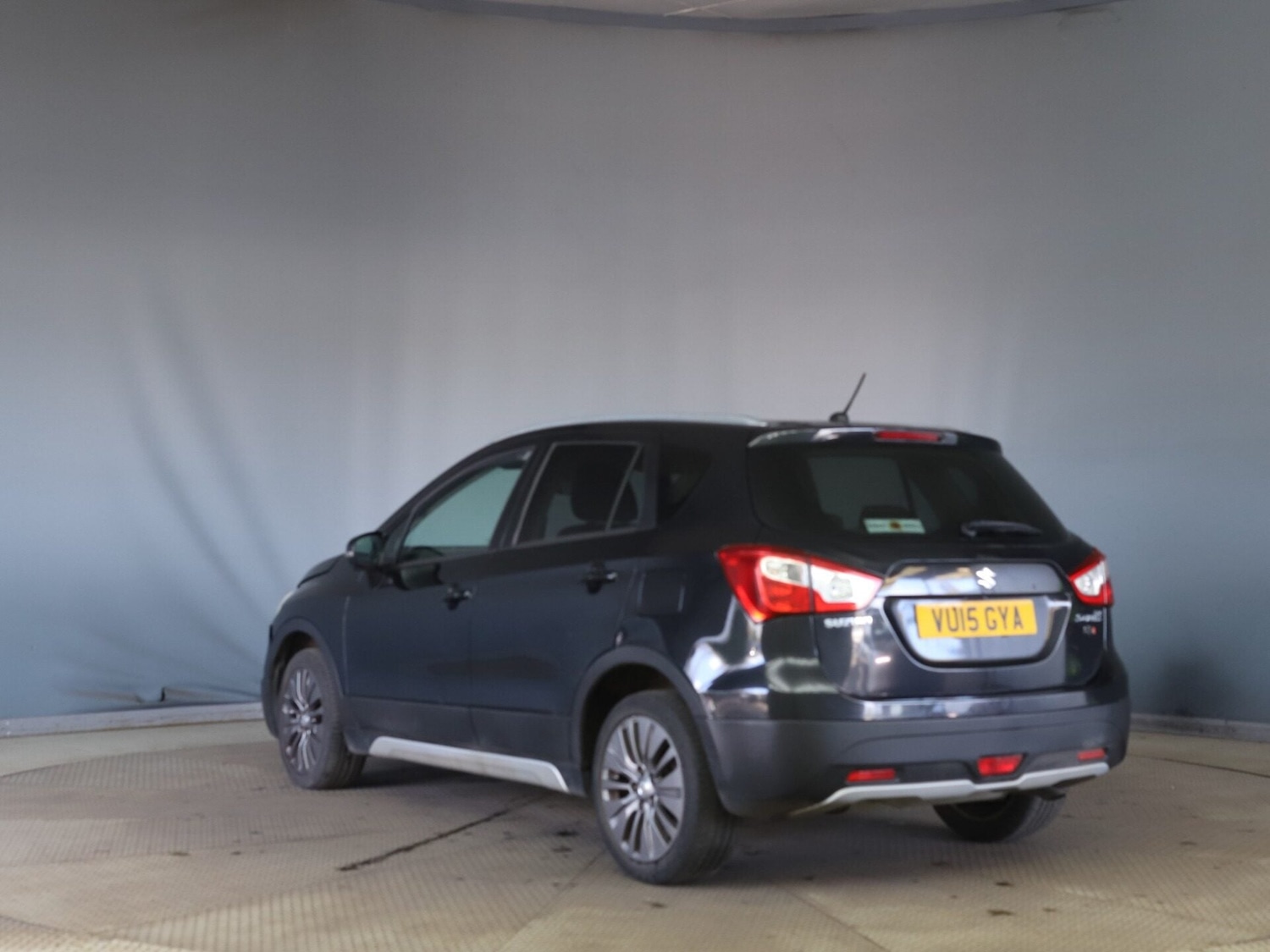 Used Suzuki SX4 S-Cross 2015 for sale - 77947187: Photo 5