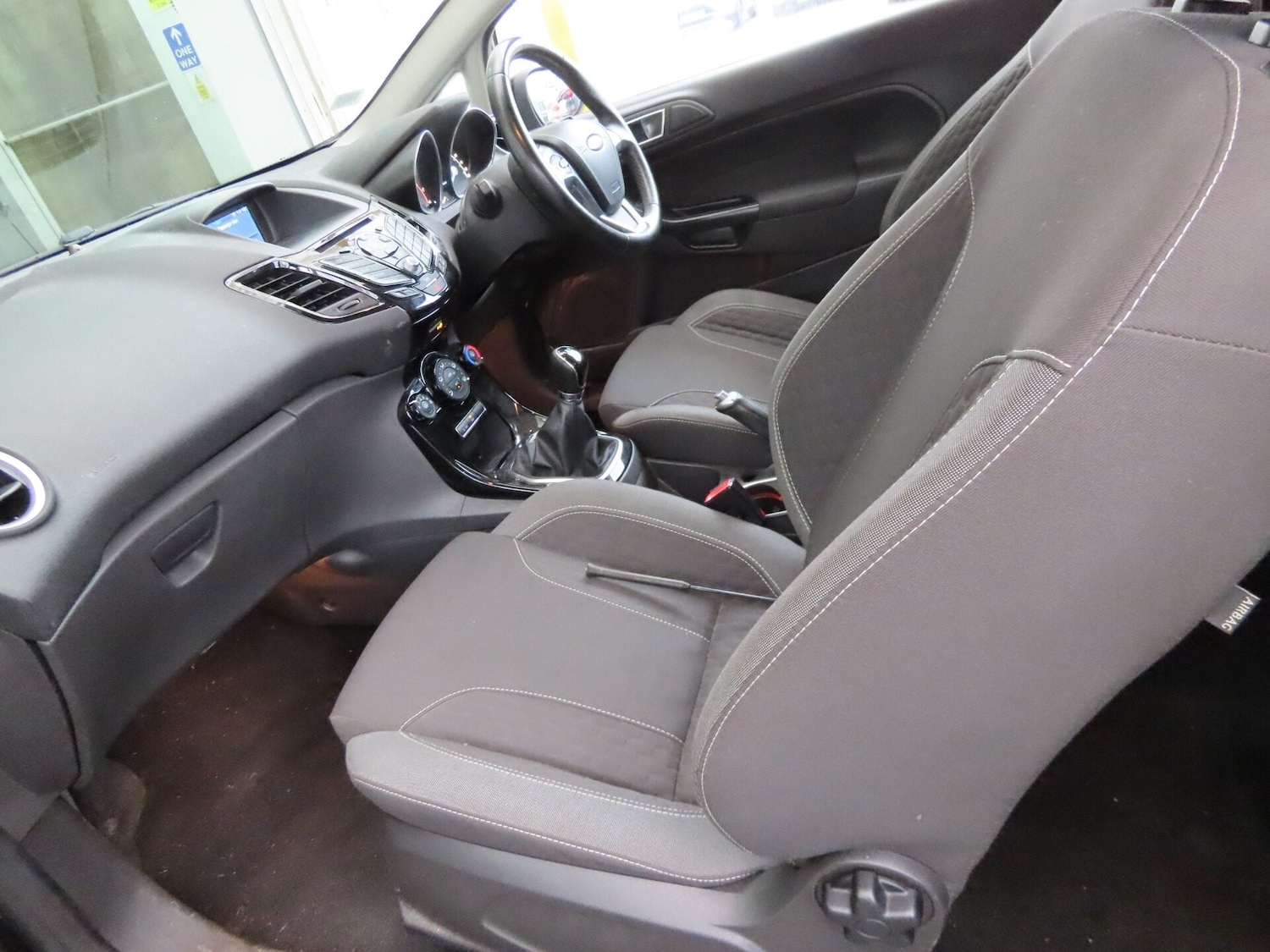 Used Ford Fiesta 2016 for sale - 77432723: Photo 11