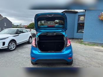 Used Ford Fiesta 2016 for sale - 79285715: Photo